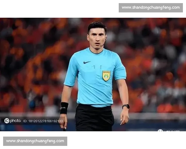 争议判罚引爆赛场风波裁判尺度再成全民热议焦点体育公正何在之争